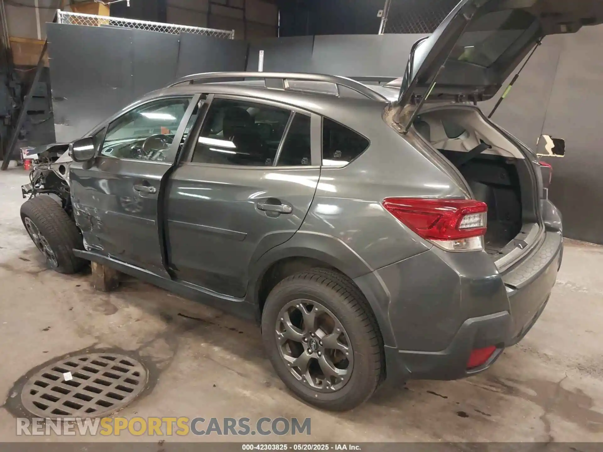 3 Photograph of a damaged car JF2GTHSC8MH383979 SUBARU CROSSTREK 2021