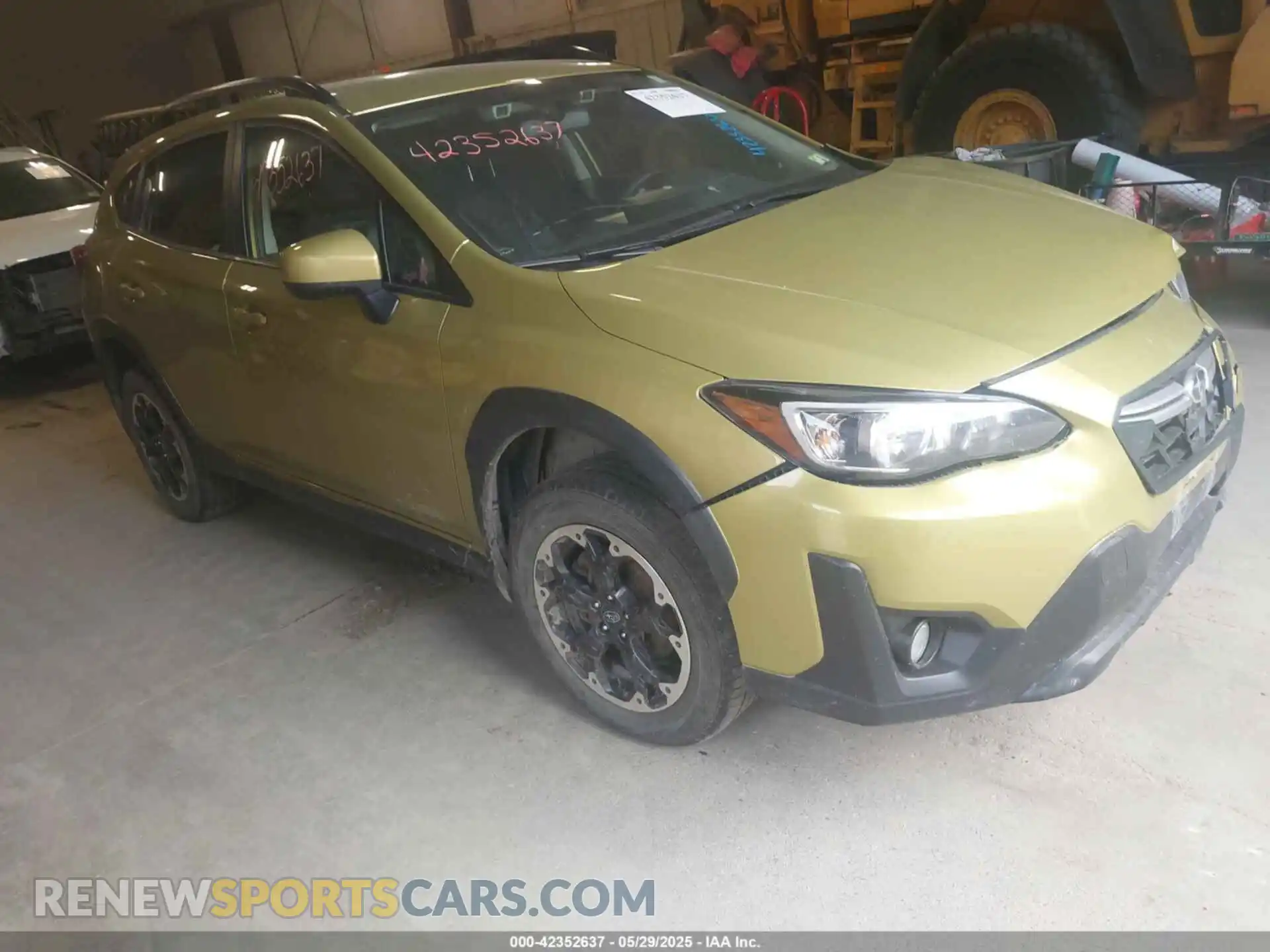 1 Photograph of a damaged car JF2GTAPC1NH231575 SUBARU CROSSTREK 2022