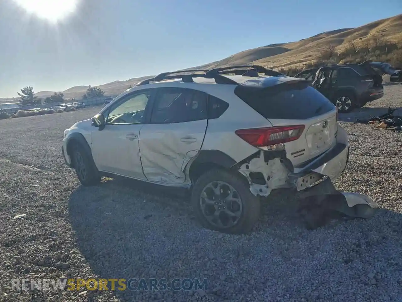 2 Photograph of a damaged car JF2GTHRC4NH216445 SUBARU CROSSTREK 2022