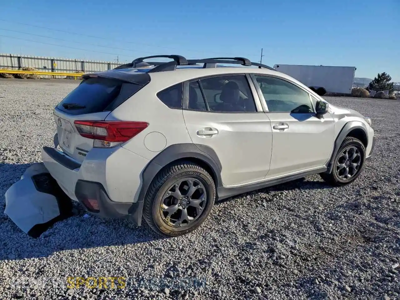 3 Photograph of a damaged car JF2GTHRC4NH216445 SUBARU CROSSTREK 2022