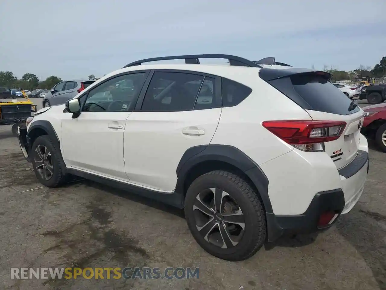 2 Photograph of a damaged car JF2GTHSC6NH268086 SUBARU CROSSTREK 2022