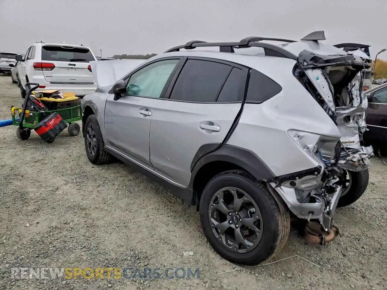 2 Фотография поврежденного автомобиля JF2GTHSC9NH270236 SUBARU CROSSTREK 2022