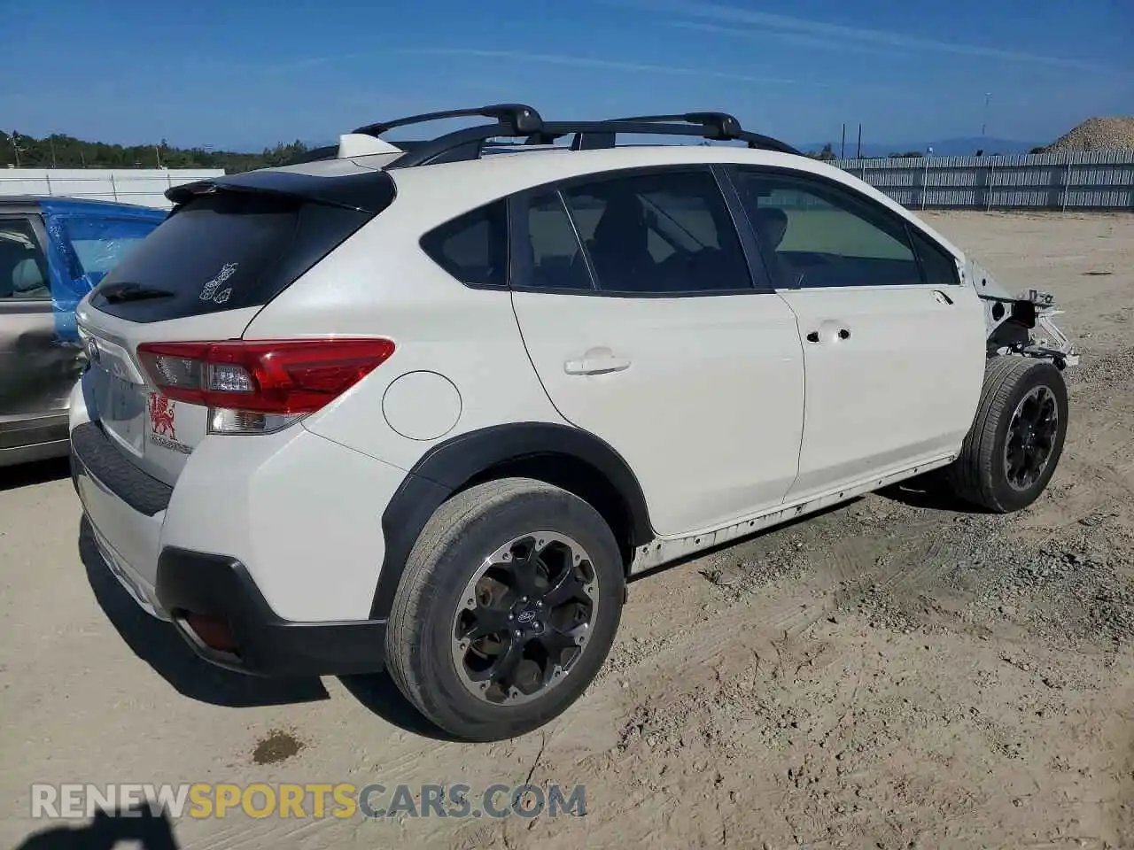 3 Фотография поврежденного автомобиля JF2GTAPCXP8276372 SUBARU CROSSTREK 2023