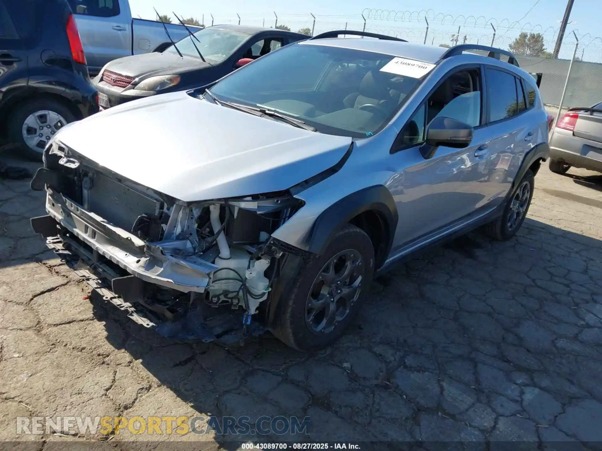 2 Фотография поврежденного автомобиля JF2GTHRC0PH250255 SUBARU CROSSTREK 2023