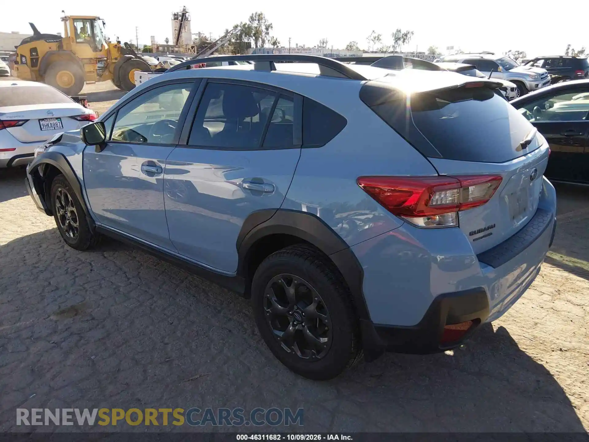3 Фотография поврежденного автомобиля JF2GTHRC2PH233778 SUBARU CROSSTREK 2023