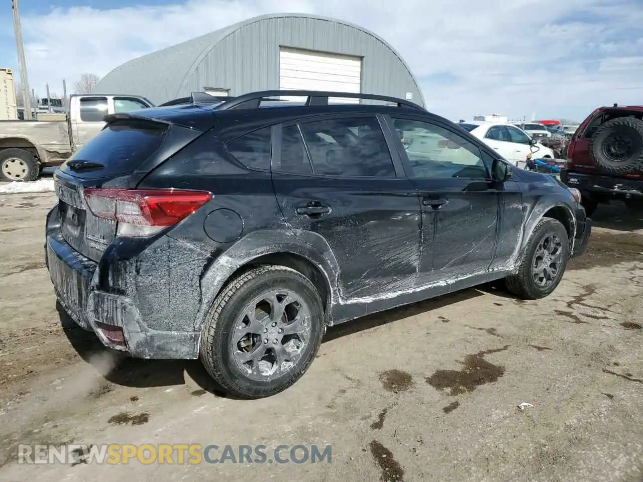 3 Фотография поврежденного автомобиля JF2GTHRC5PH247948 SUBARU CROSSTREK 2023