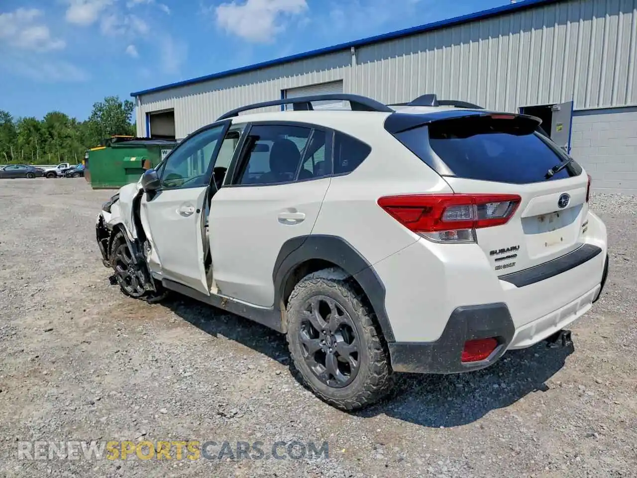 2 Фотография поврежденного автомобиля JF2GTHRC5PH320641 SUBARU CROSSTREK 2023