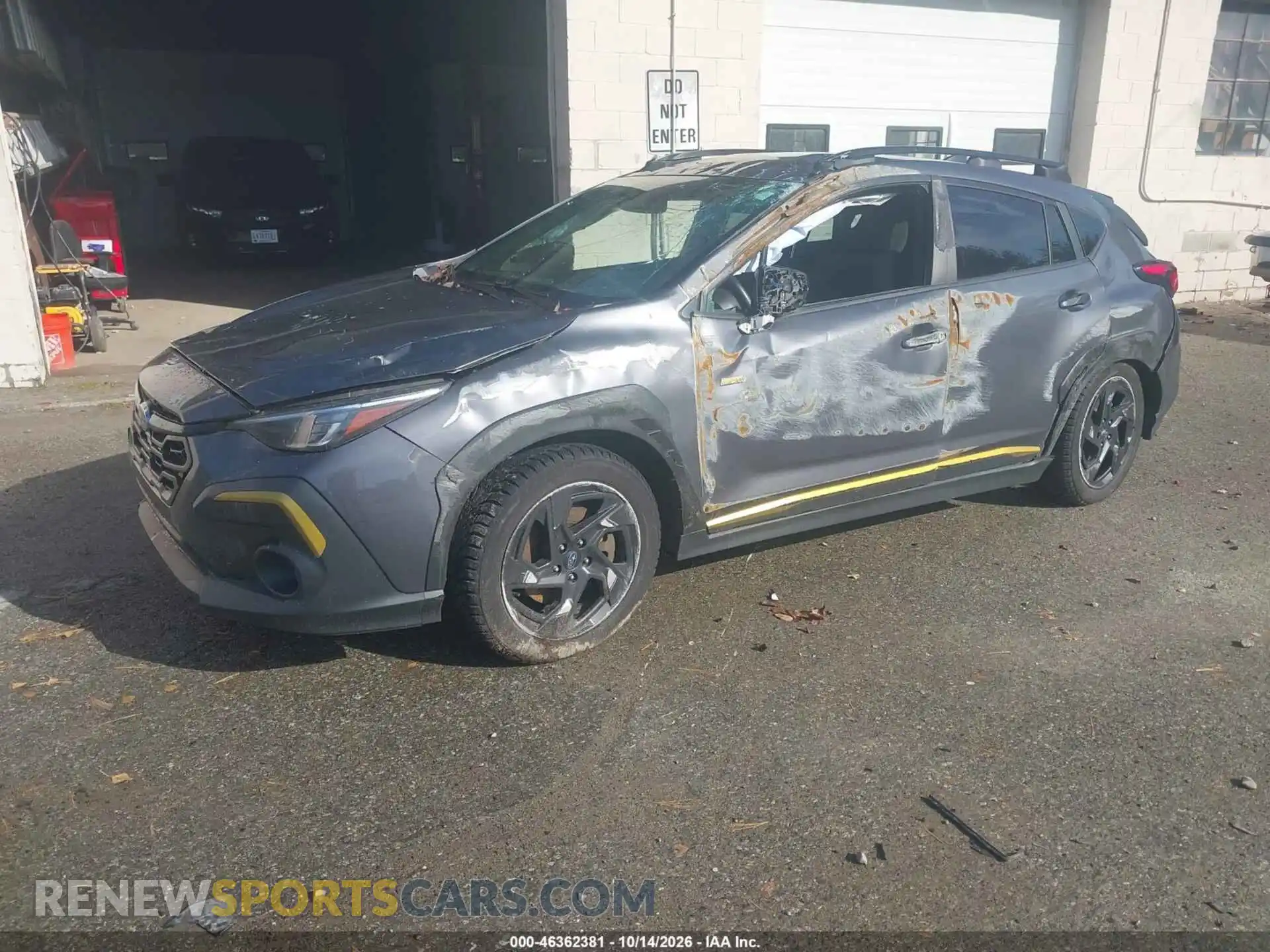 2 Photograph of a damaged car 4S4GUHF66R3775813 SUBARU CROSSTREK 2024
