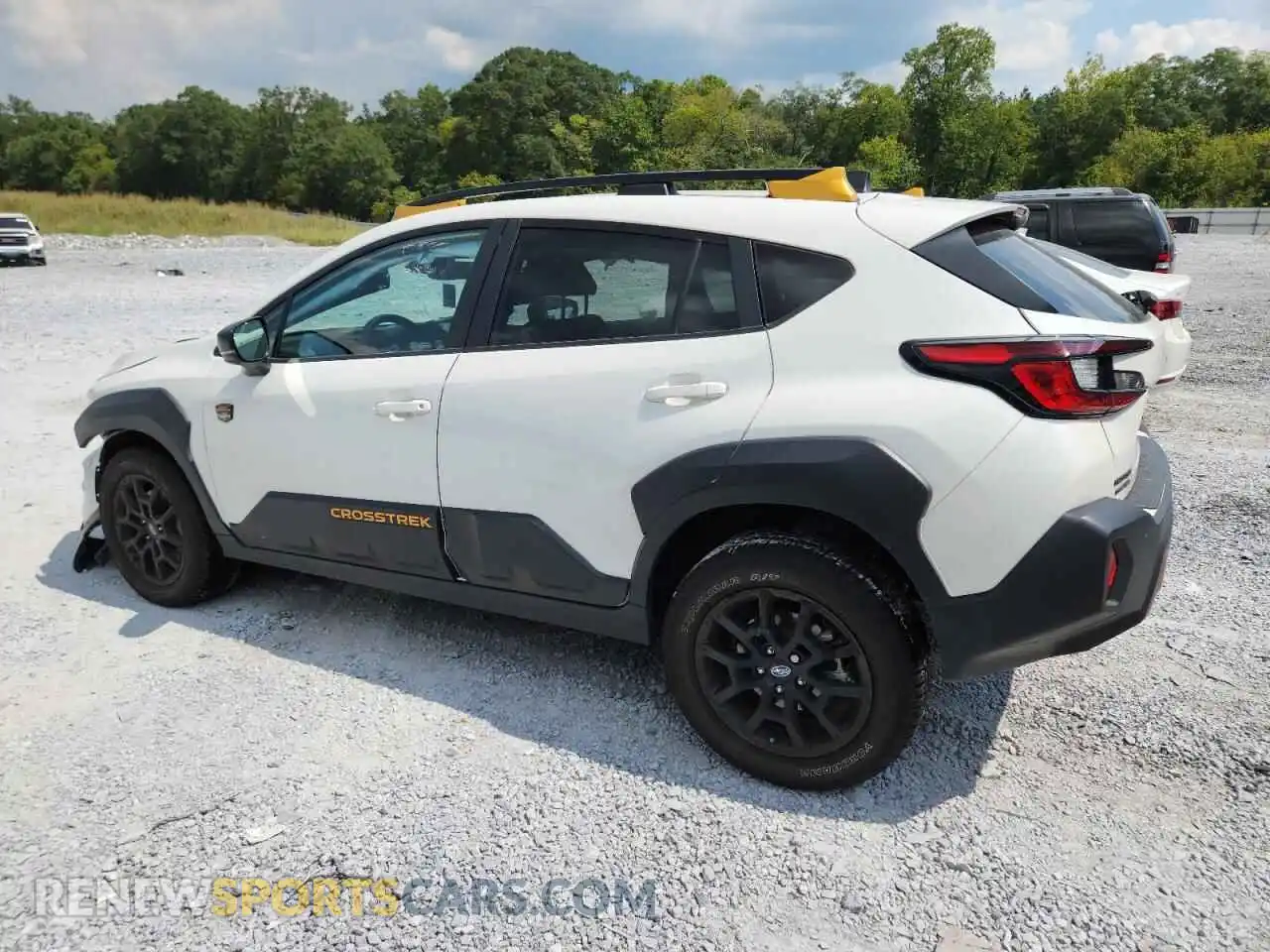 2 Photograph of a damaged car 4S4GUHT68R3757964 SUBARU CROSSTREK 2024