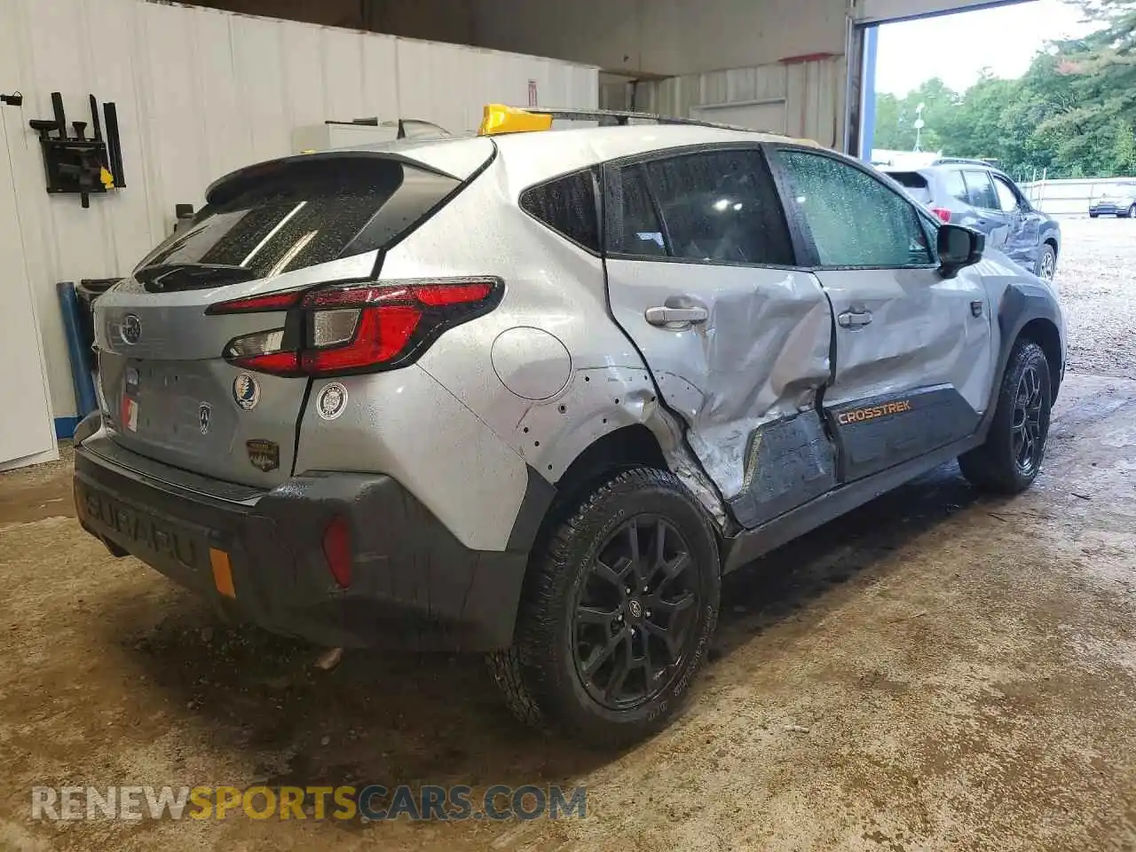 3 fotografías del automóvil dañado 4S4GUHT69R3734189 SUBARU CROSSTREK 2024