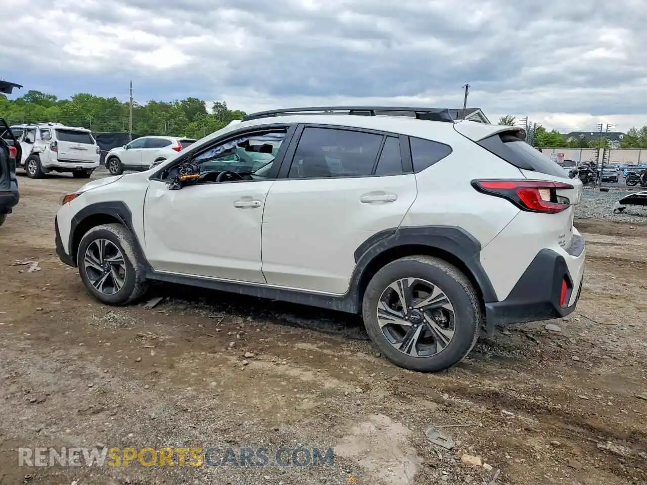 2 fotografías del automóvil dañado JF2GUADC1RH232393 SUBARU CROSSTREK 2024
