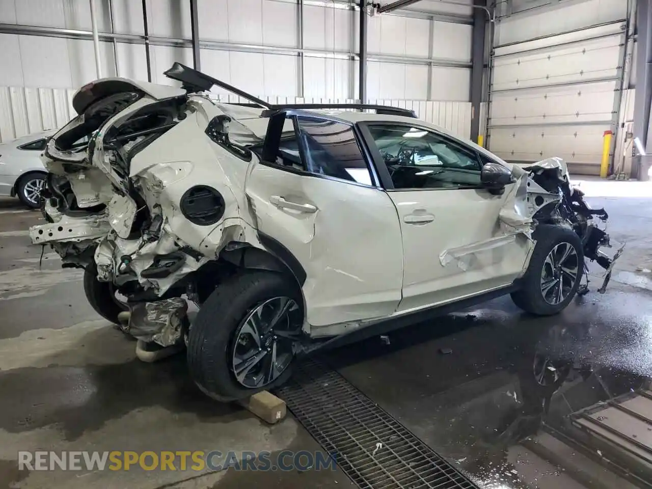 3 Photograph of a damaged car JF2GUADC5R8291818 SUBARU CROSSTREK 2024