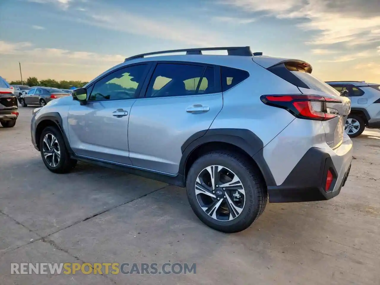 2 fotografías del automóvil dañado JF2GUADC8R8908208 SUBARU CROSSTREK 2024