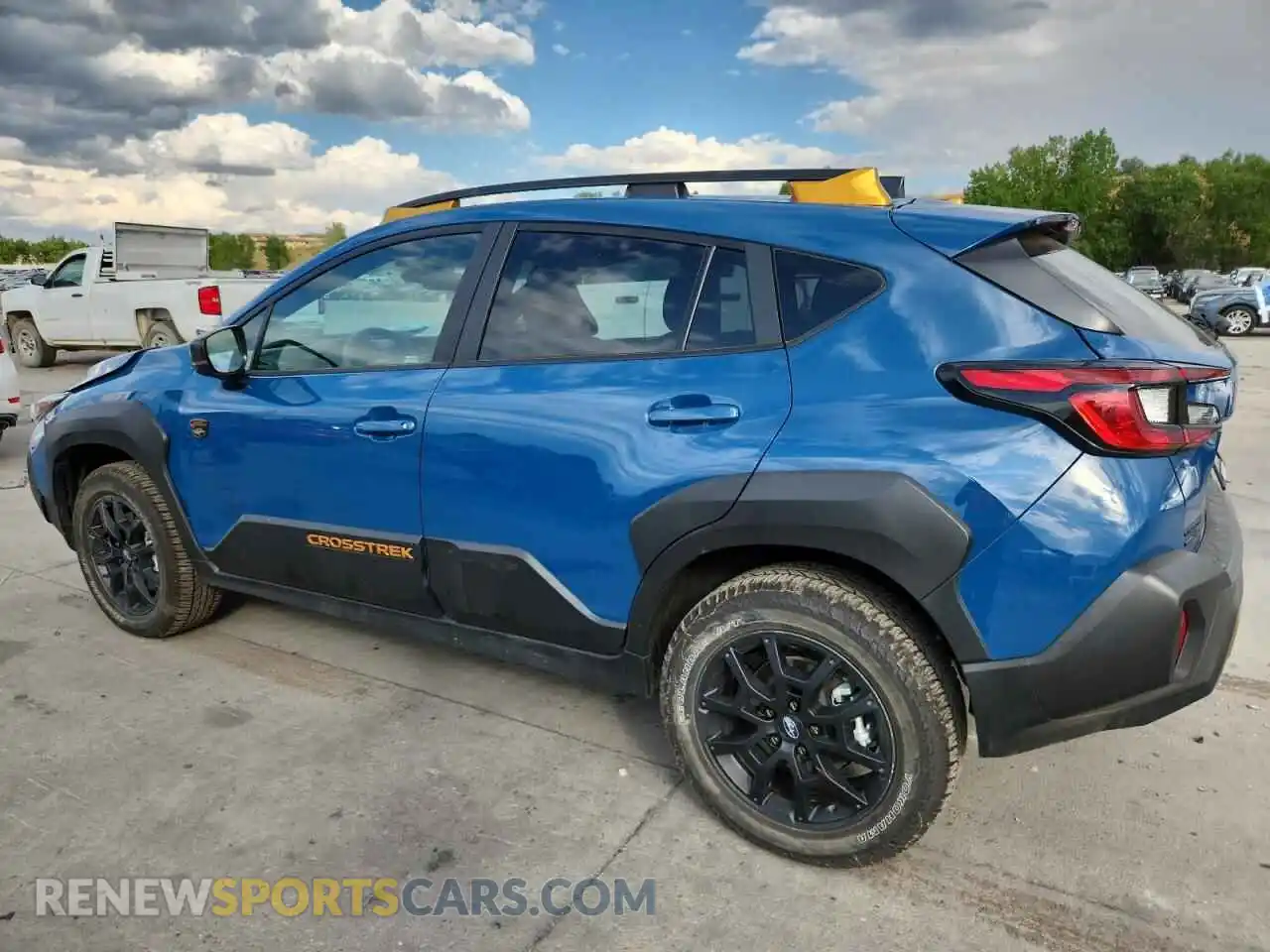 2 Photograph of a damaged car 4S4GUHU65S3746229 SUBARU CROSSTREK 2025