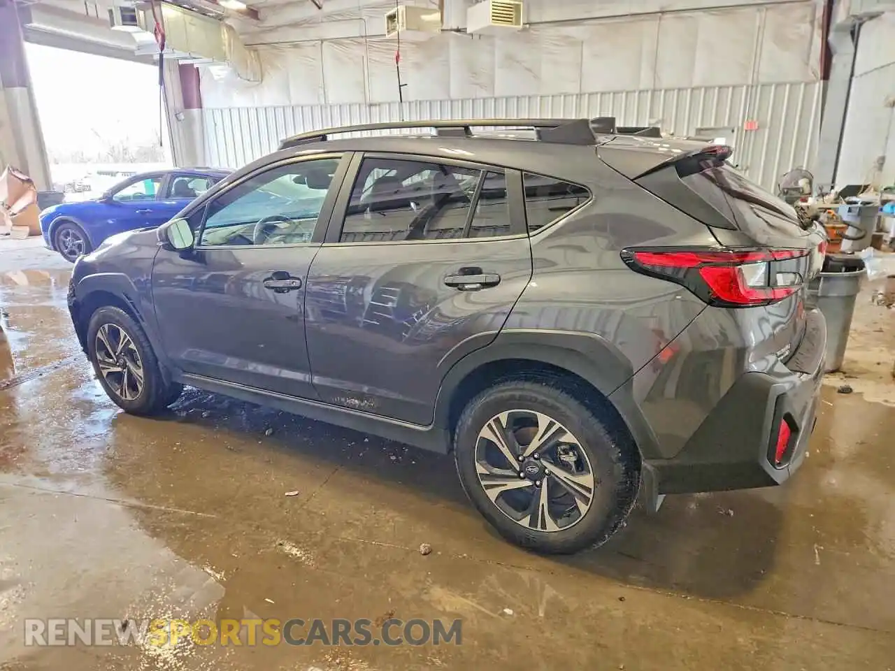 2 Фотография поврежденного автомобиля JF2GUHDCXS8298729 SUBARU CROSSTREK 2025