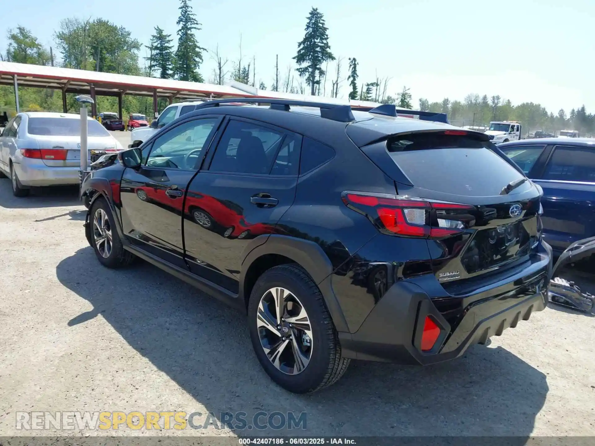 3 Фотография поврежденного автомобиля JF2GUHDCXSH229846 SUBARU CROSSTREK 2025