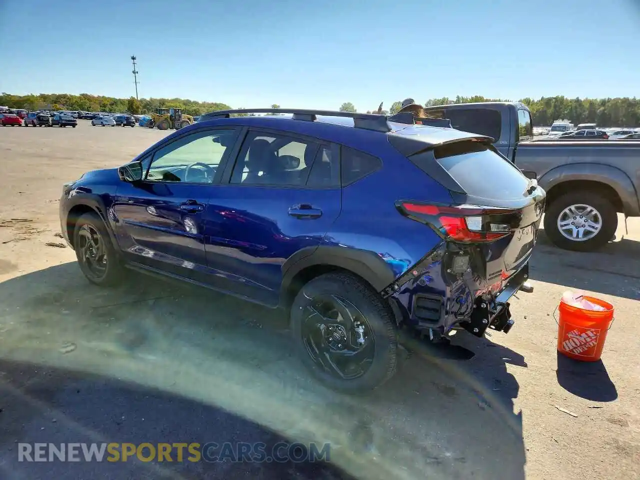 2 Фотография поврежденного автомобиля JF2GUSGD3T8265686 SUBARU CROSSTREK 2026