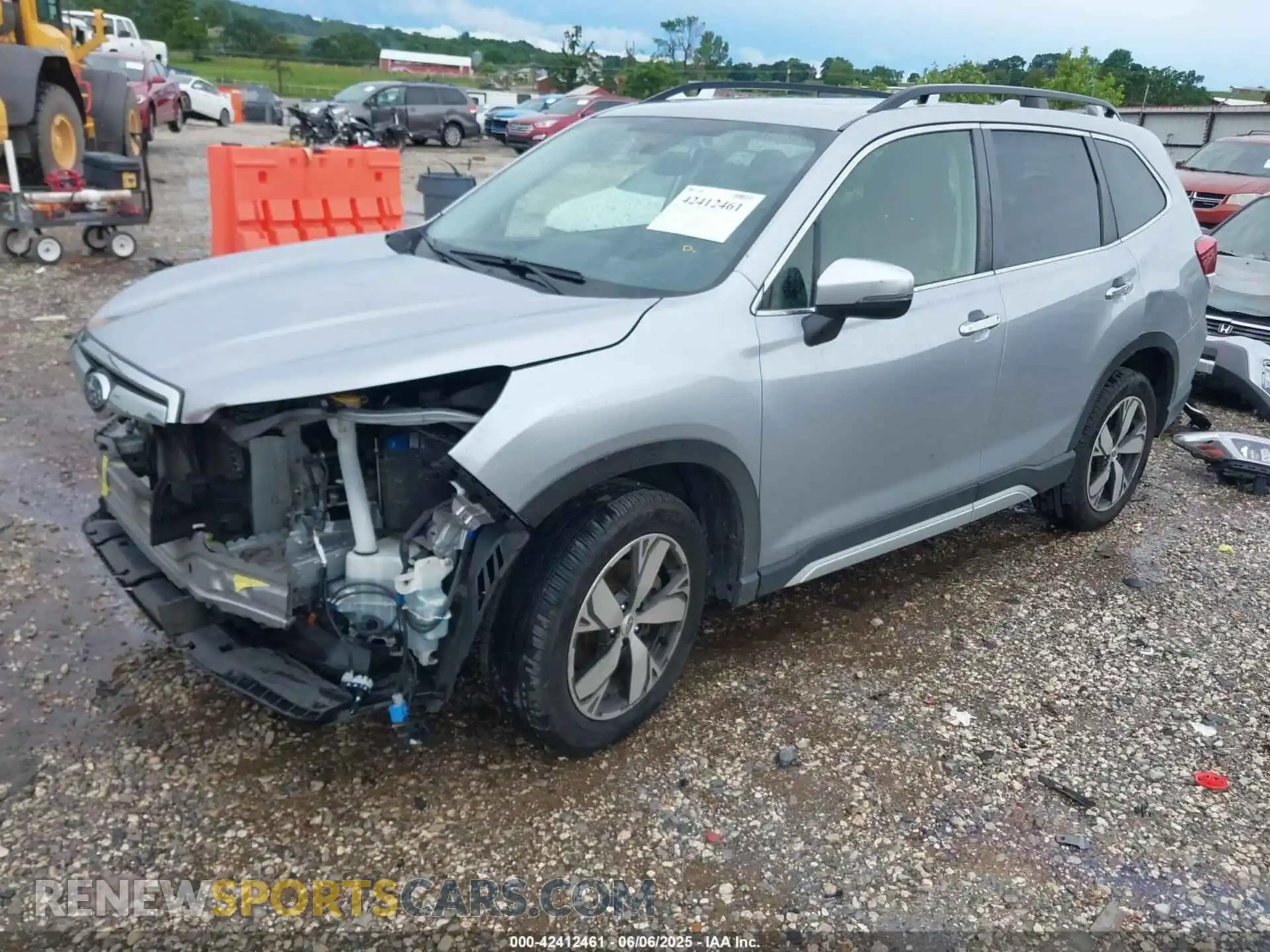 2 Photograph of a damaged car JF2SKAWC0KH401242 SUBARU FORESTER 2019