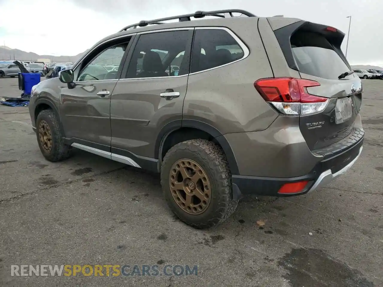 2 Фотография поврежденного автомобиля JF2SKAWC1KH539730 SUBARU FORESTER 2019
