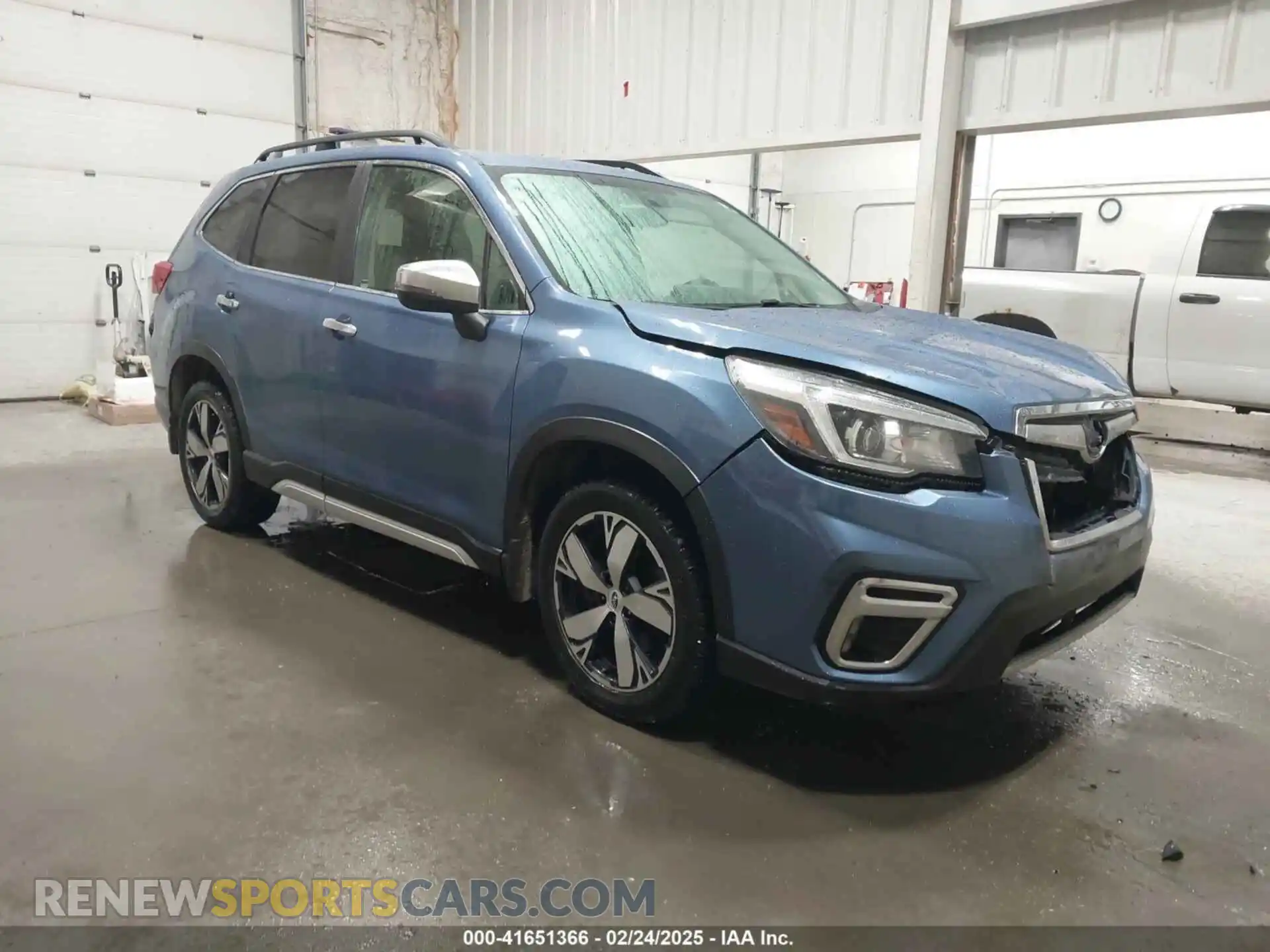 1 Photograph of a damaged car JF2SKAWC2KH498900 SUBARU FORESTER 2019