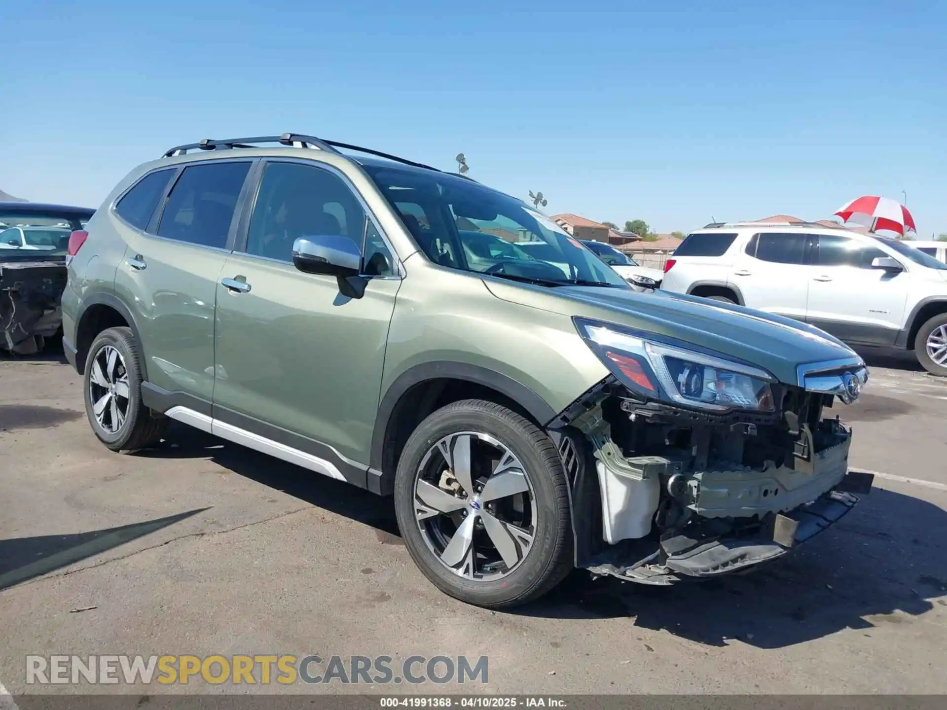 1 Photograph of a damaged car JF2SKAWC4KH556604 SUBARU FORESTER 2019