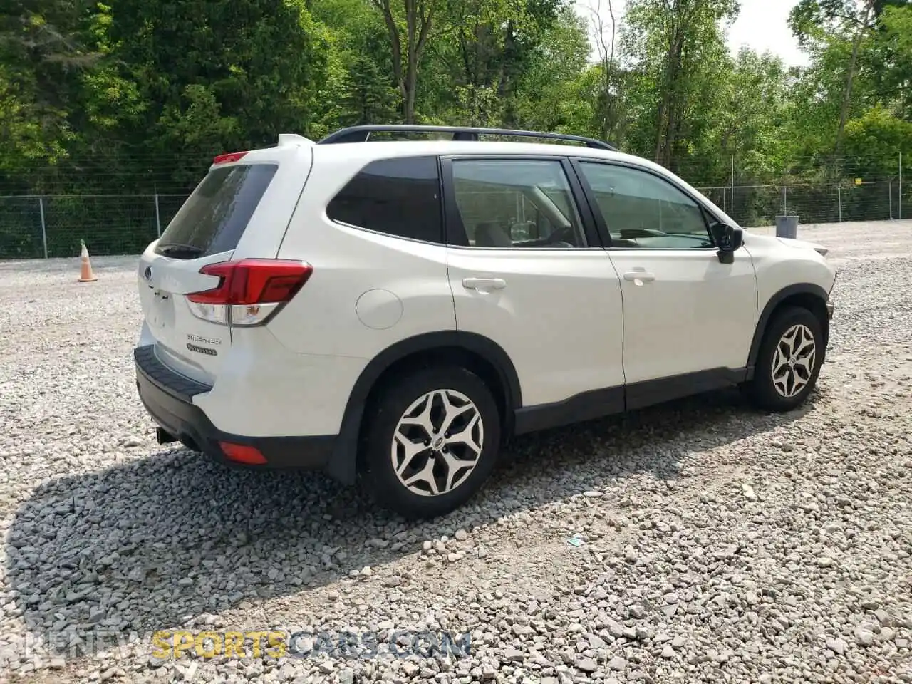 3 Photograph of a damaged car JF2SKADC7LH546315 SUBARU FORESTER 2020