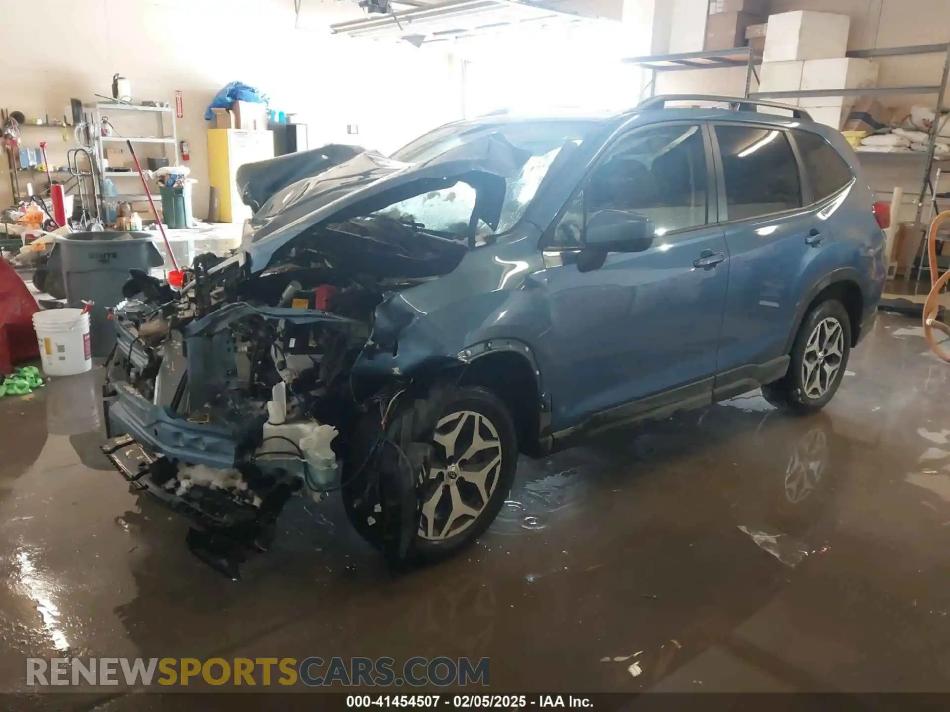 2 fotografías del automóvil dañado JF2SKAJC0LH553434 SUBARU FORESTER 2020