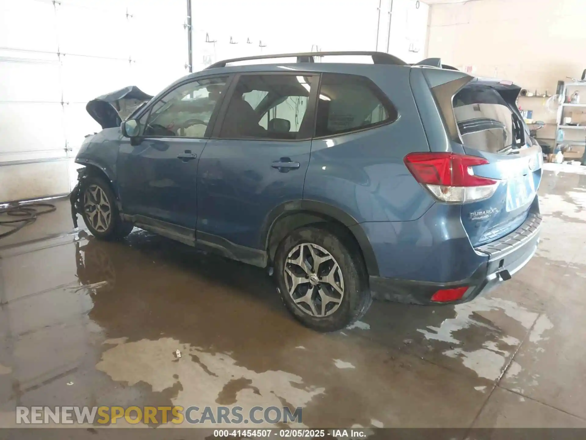 3 fotografías del automóvil dañado JF2SKAJC0LH553434 SUBARU FORESTER 2020
