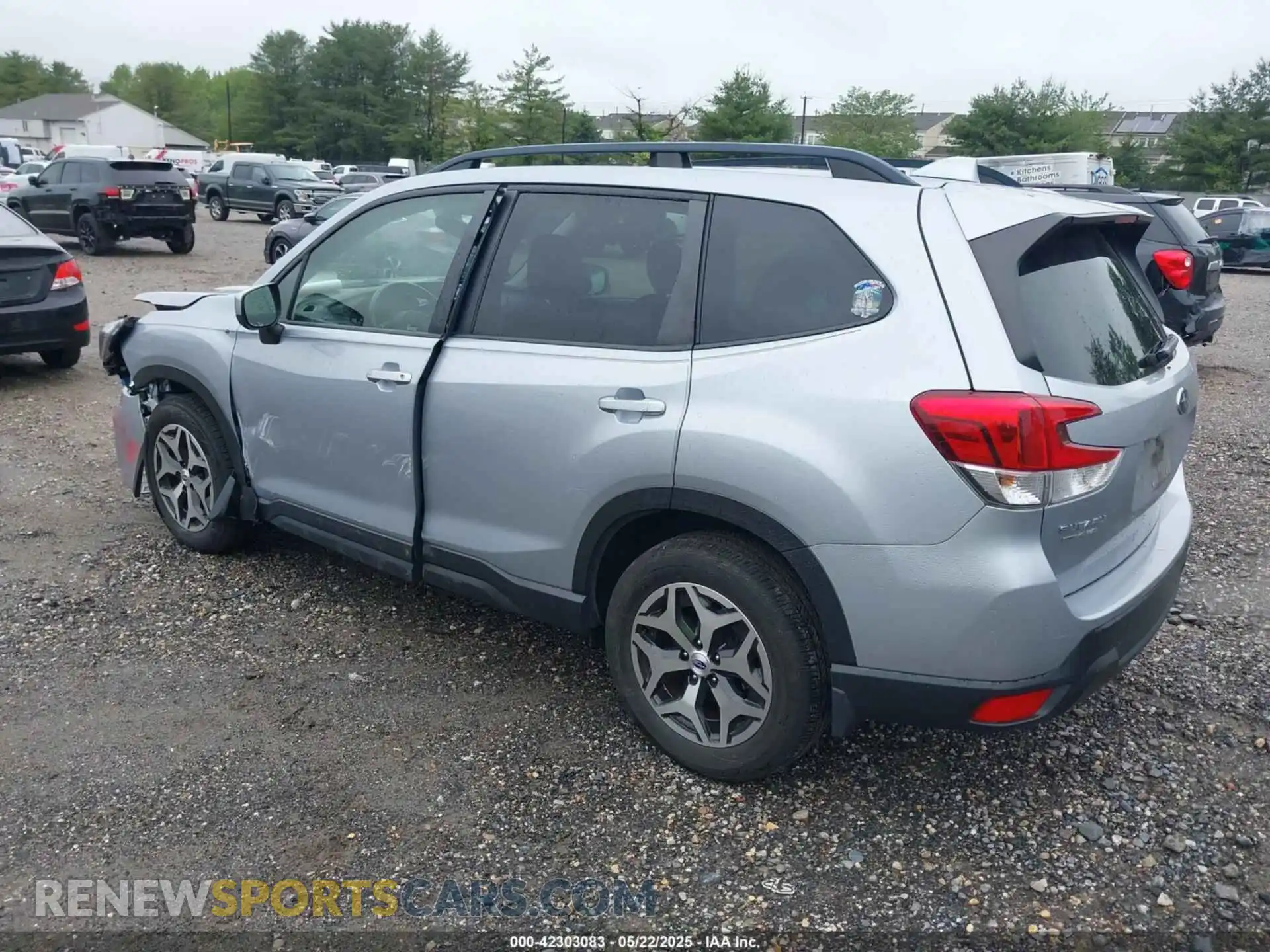 3 Photograph of a damaged car JF2SKAJC2LH528891 SUBARU FORESTER 2020