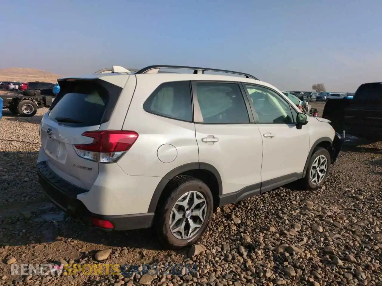 3 Photograph of a damaged car JF2SKAJC2LH598441 SUBARU FORESTER 2020