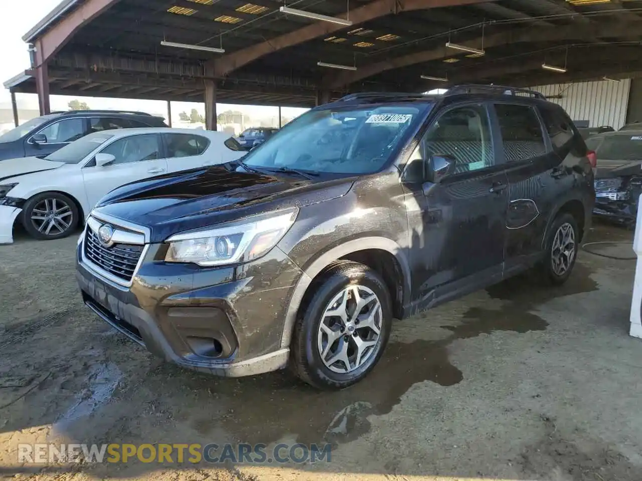 1 Photograph of a damaged car JF2SKAJC7LH461978 SUBARU FORESTER 2020