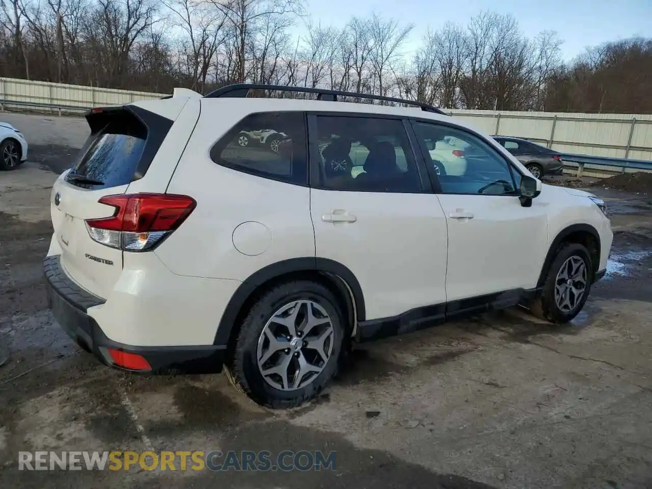 3 Photograph of a damaged car JF2SKAJC7LH601611 SUBARU FORESTER 2020