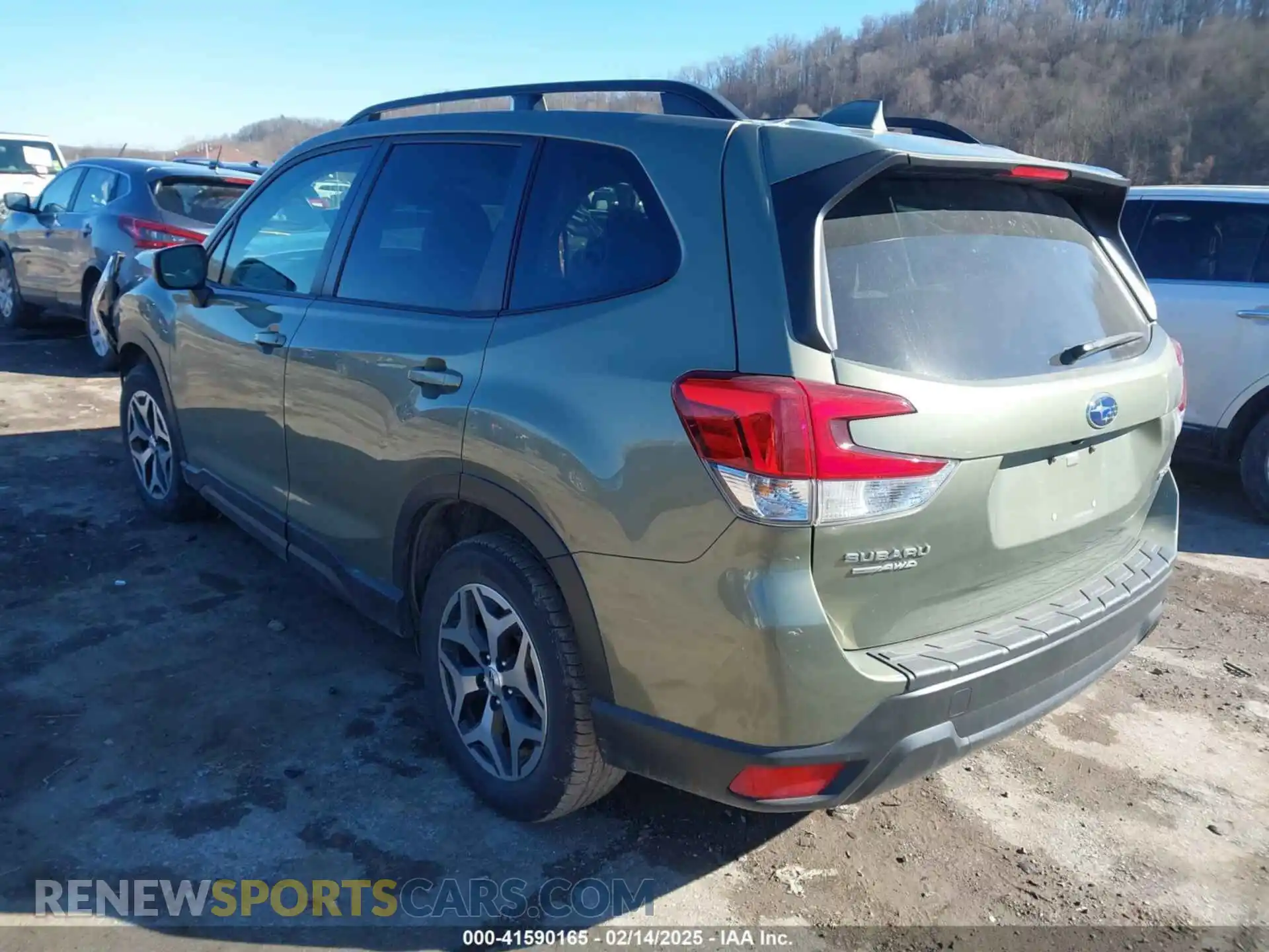 3 fotografías del automóvil dañado JF2SKAJC8LH558090 SUBARU FORESTER 2020