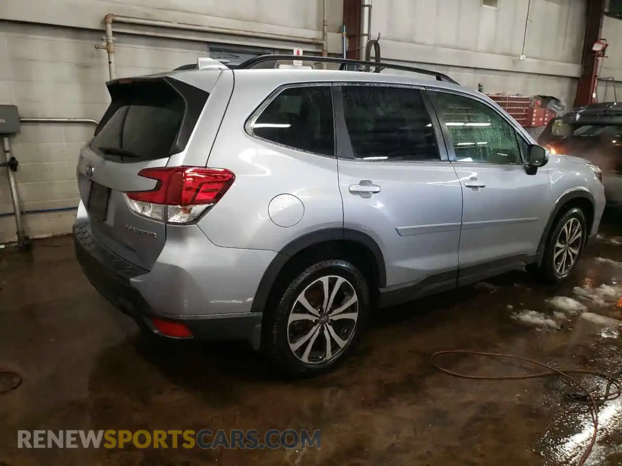 3 Photograph of a damaged car JF2SKASC0LH443112 SUBARU FORESTER 2020