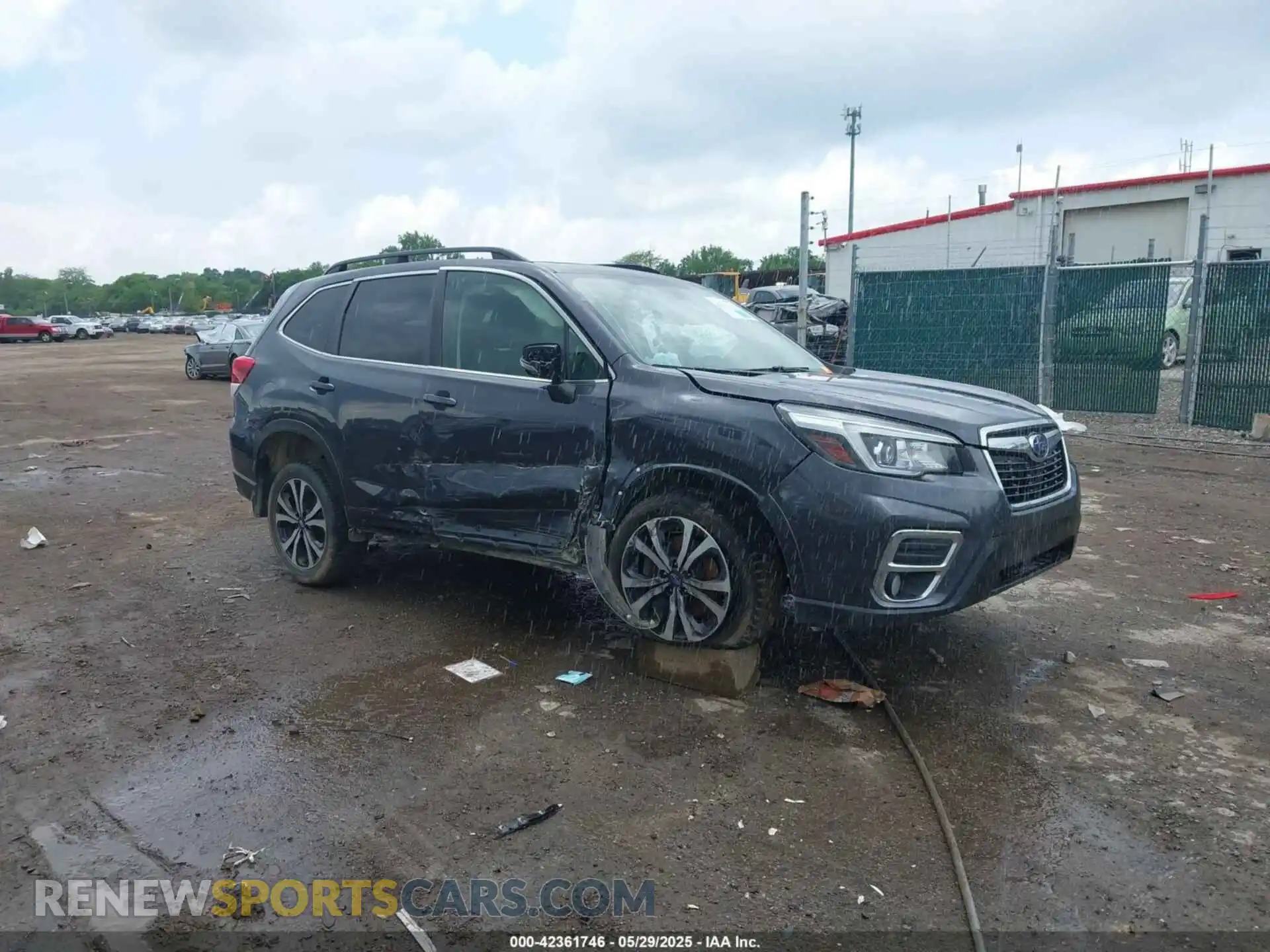 1 Photograph of a damaged car JF2SKASC2LH525195 SUBARU FORESTER 2020