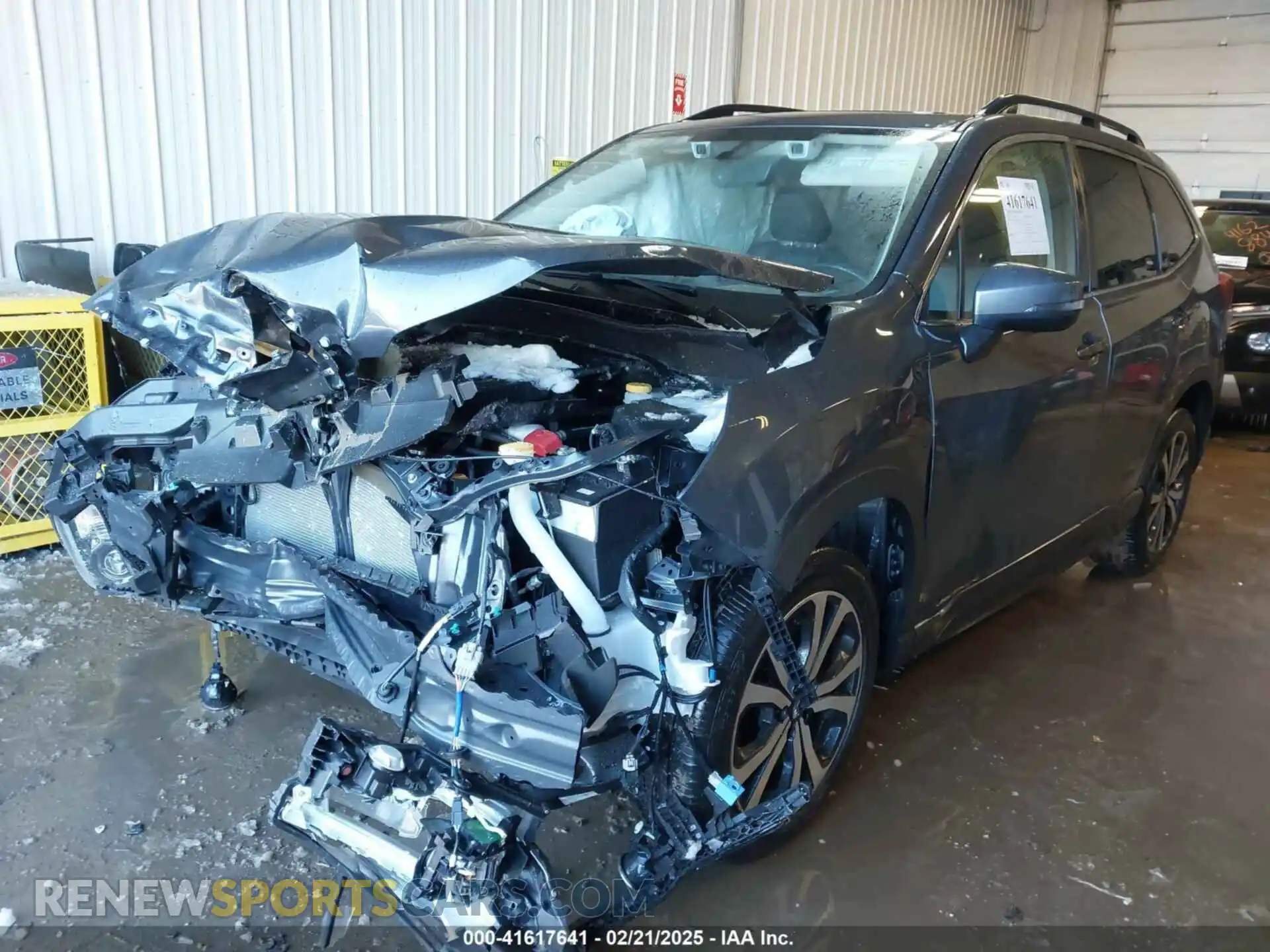 2 fotografías del automóvil dañado JF2SKASC3LH598883 SUBARU FORESTER 2020
