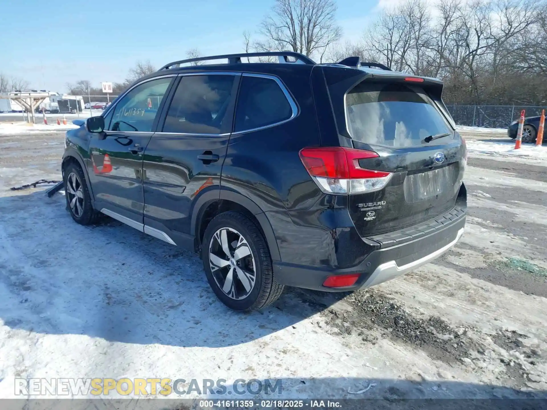 3 Photograph of a damaged car JF2SKAXC1LH404408 SUBARU FORESTER 2020