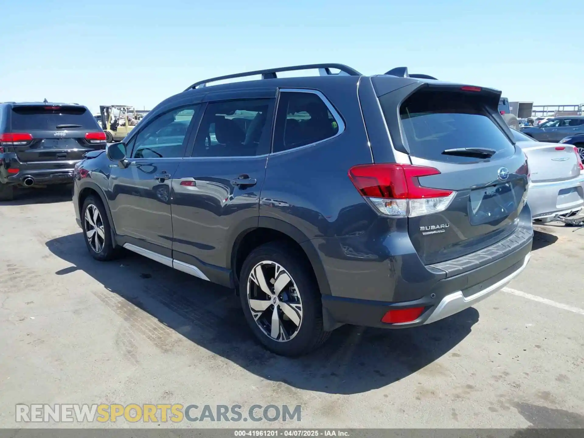 3 Photograph of a damaged car JF2SKAXC1LH590256 SUBARU FORESTER 2020