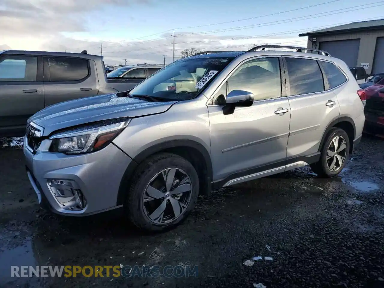 1 Photograph of a damaged car JF2SKAXC3LH402336 SUBARU FORESTER 2020