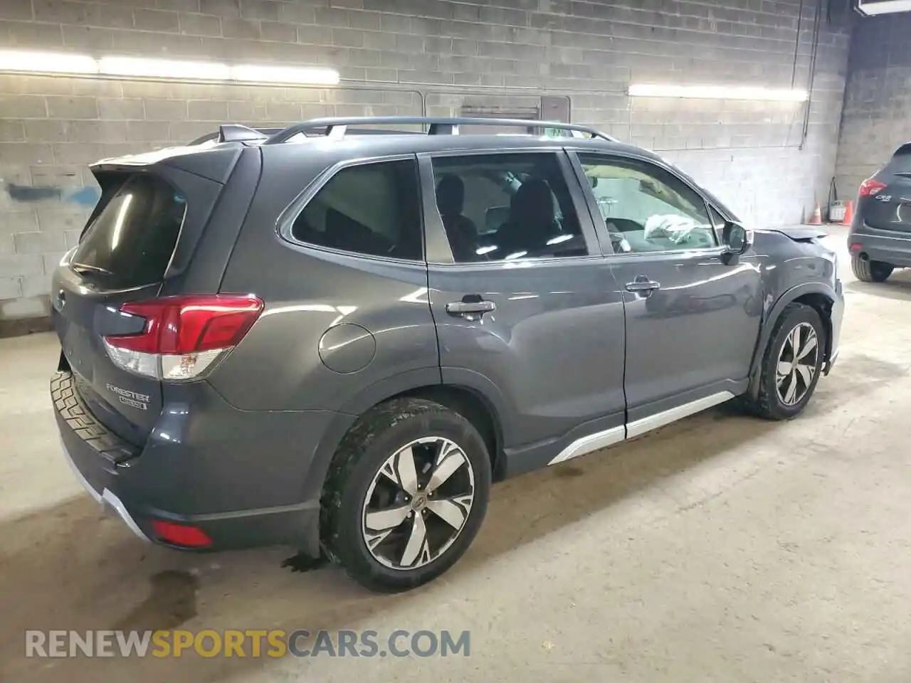 3 Photograph of a damaged car JF2SKAXC3LH505322 SUBARU FORESTER 2020