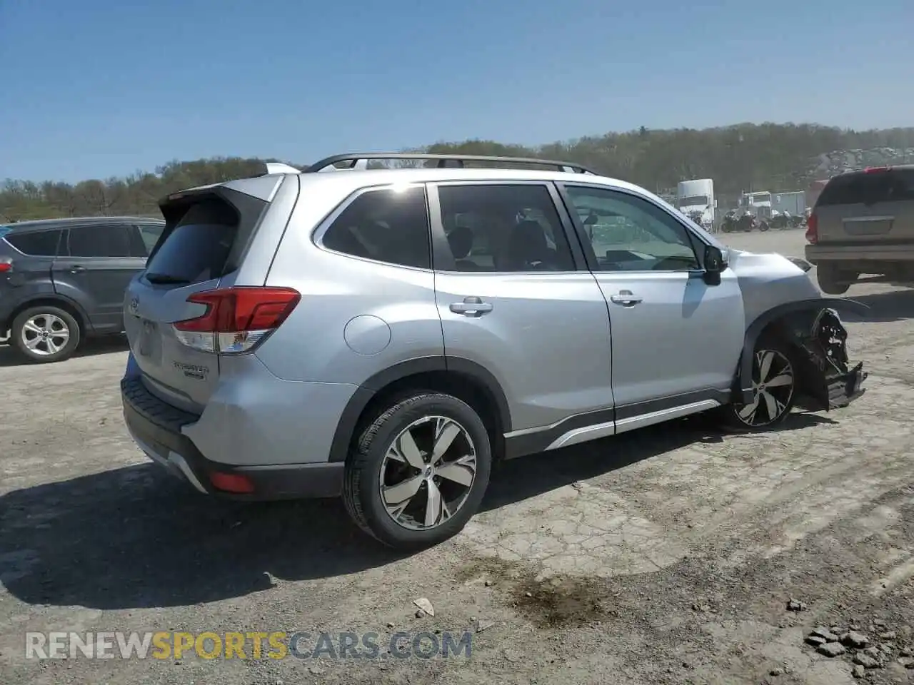3 Photograph of a damaged car JF2SKAXC6LH406672 SUBARU FORESTER 2020