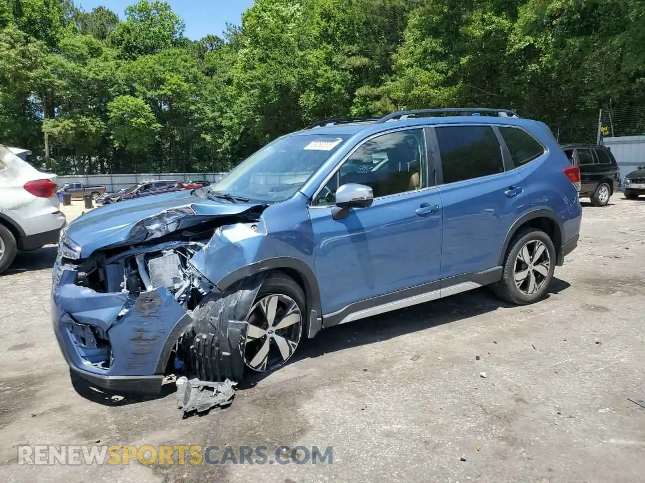1 Photograph of a damaged car JF2SKAXC6LH417204 SUBARU FORESTER 2020