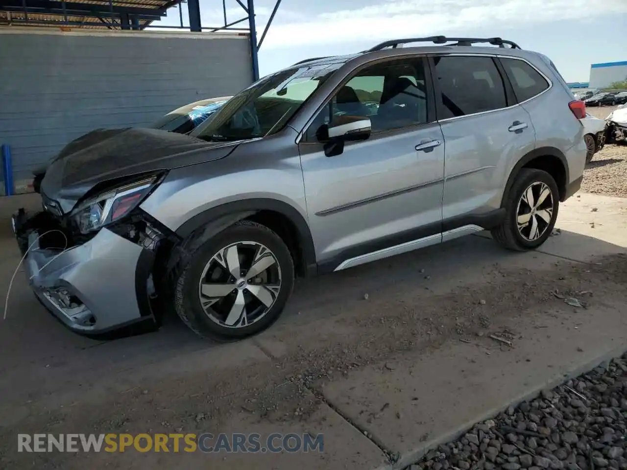 1 Photograph of a damaged car JF2SKAXC8LH411033 SUBARU FORESTER 2020