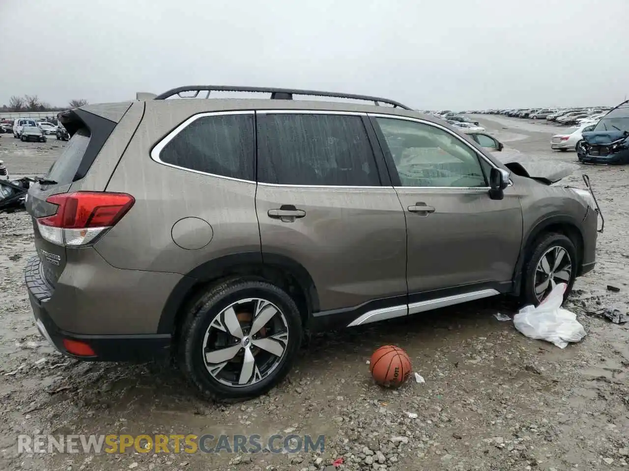 3 Photograph of a damaged car JF2SKAXCXLH464588 SUBARU FORESTER 2020