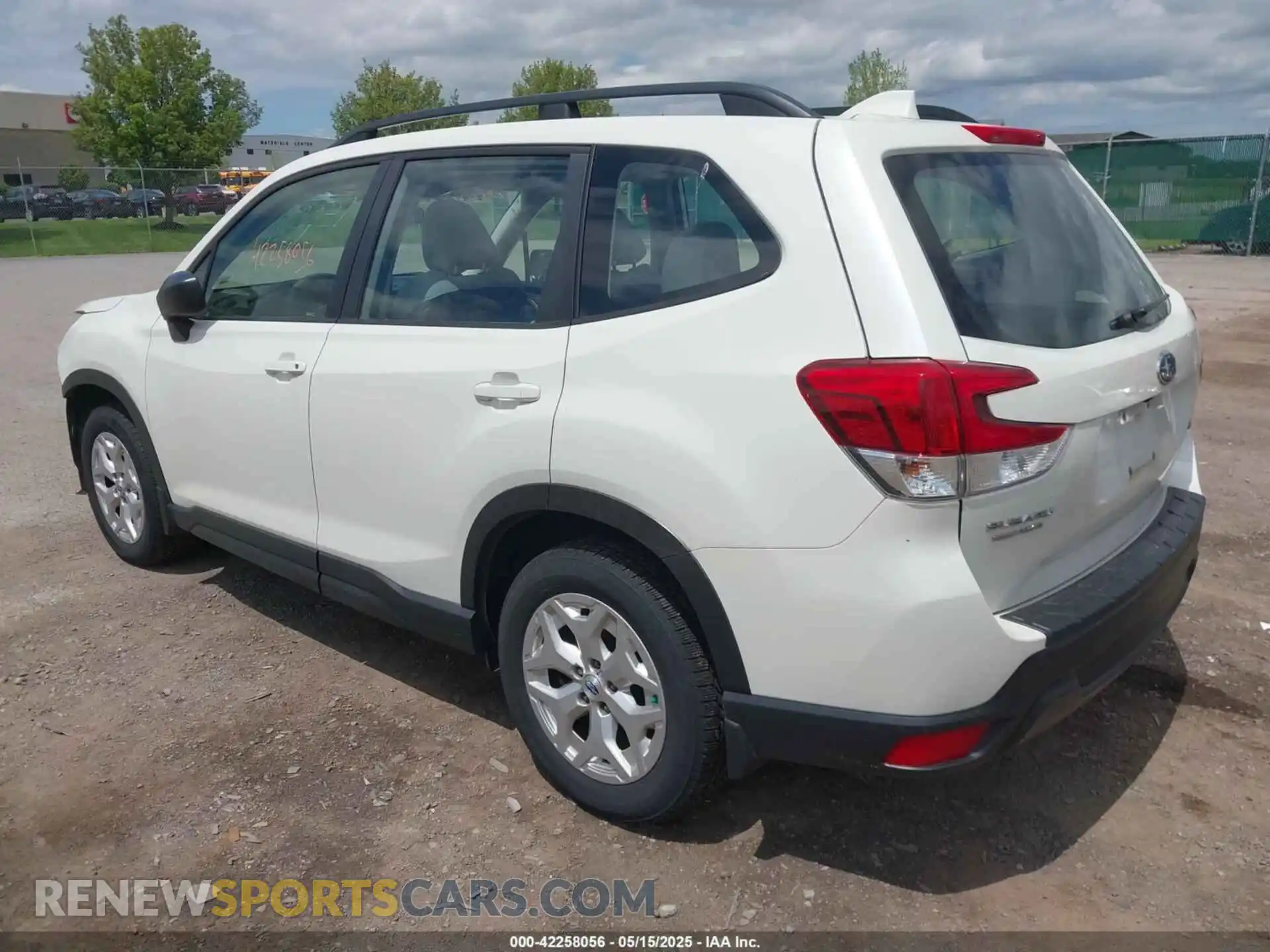 3 Photograph of a damaged car JF2SKADC3MH480153 SUBARU FORESTER 2021