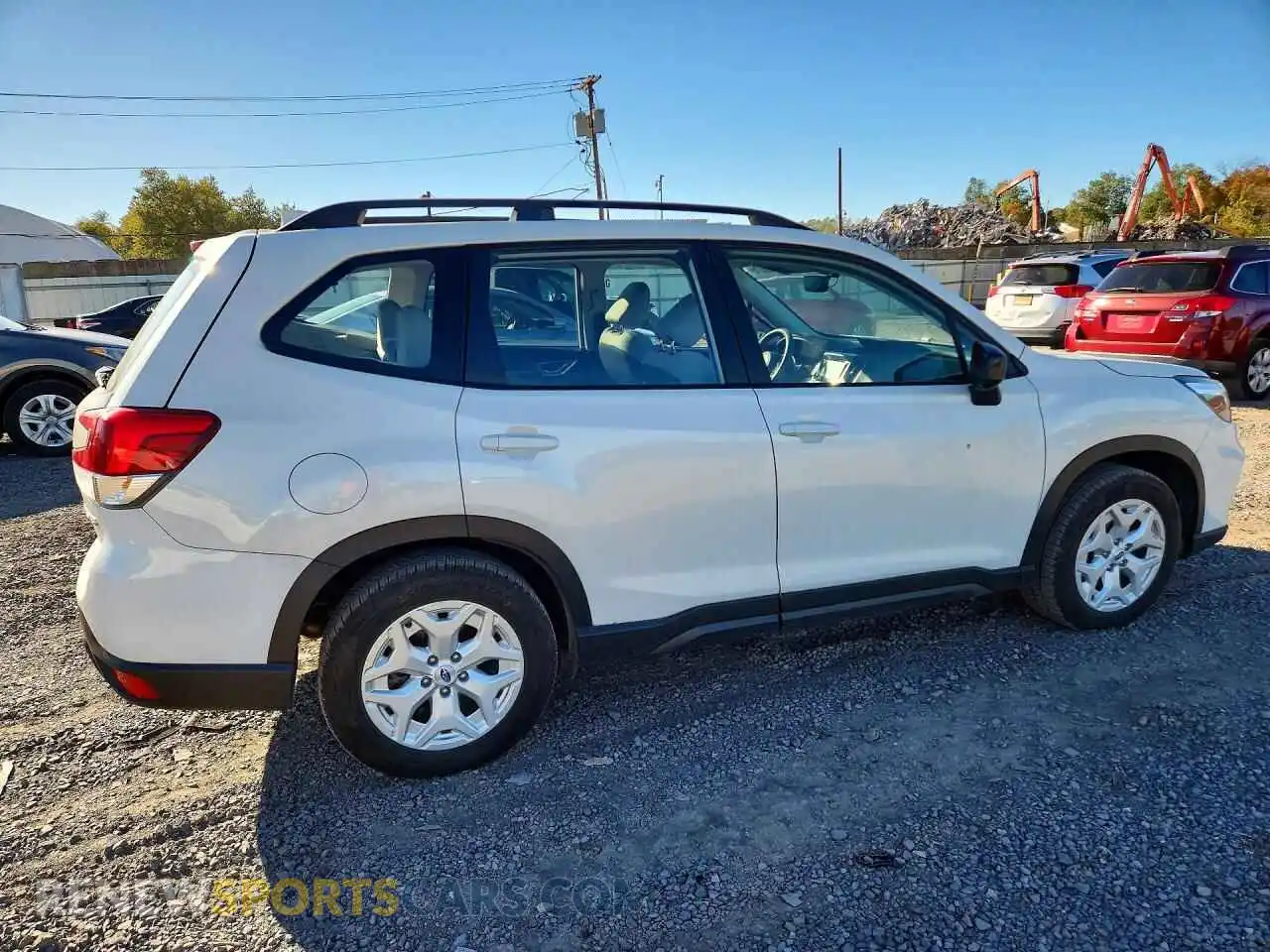 3 fotografías del automóvil dañado JF2SKADC3MH486258 SUBARU FORESTER 2021