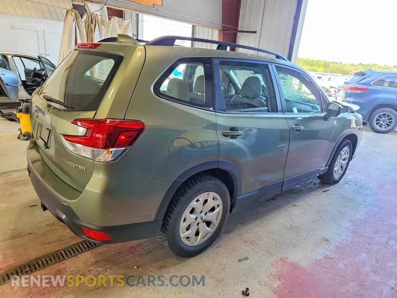 3 Photograph of a damaged car JF2SKADC3MH524507 SUBARU FORESTER 2021