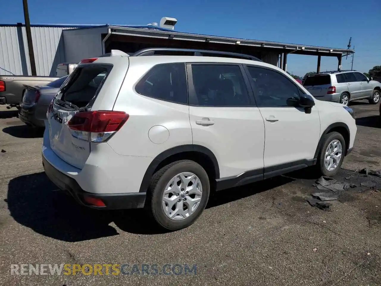 3 Photograph of a damaged car JF2SKADC3MH567776 SUBARU FORESTER 2021