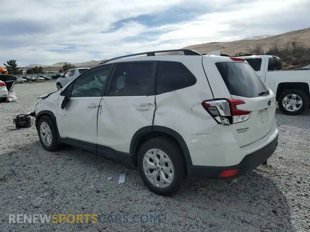 2 Фотография поврежденного автомобиля JF2SKADC4MH450613 SUBARU FORESTER 2021