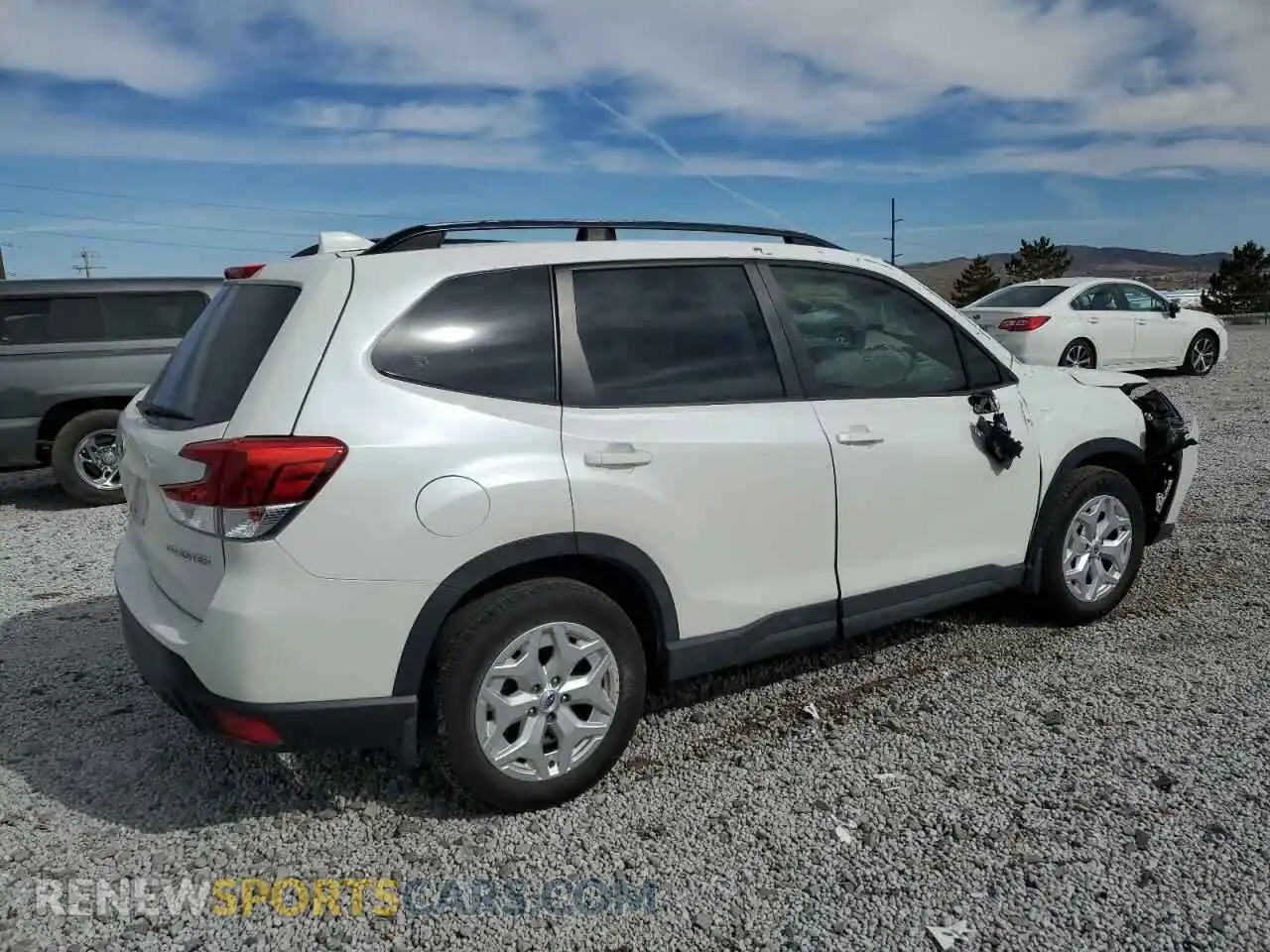3 Фотография поврежденного автомобиля JF2SKADC4MH450613 SUBARU FORESTER 2021